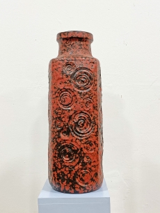 Retro kerámia padlóváza piros-fekete színben